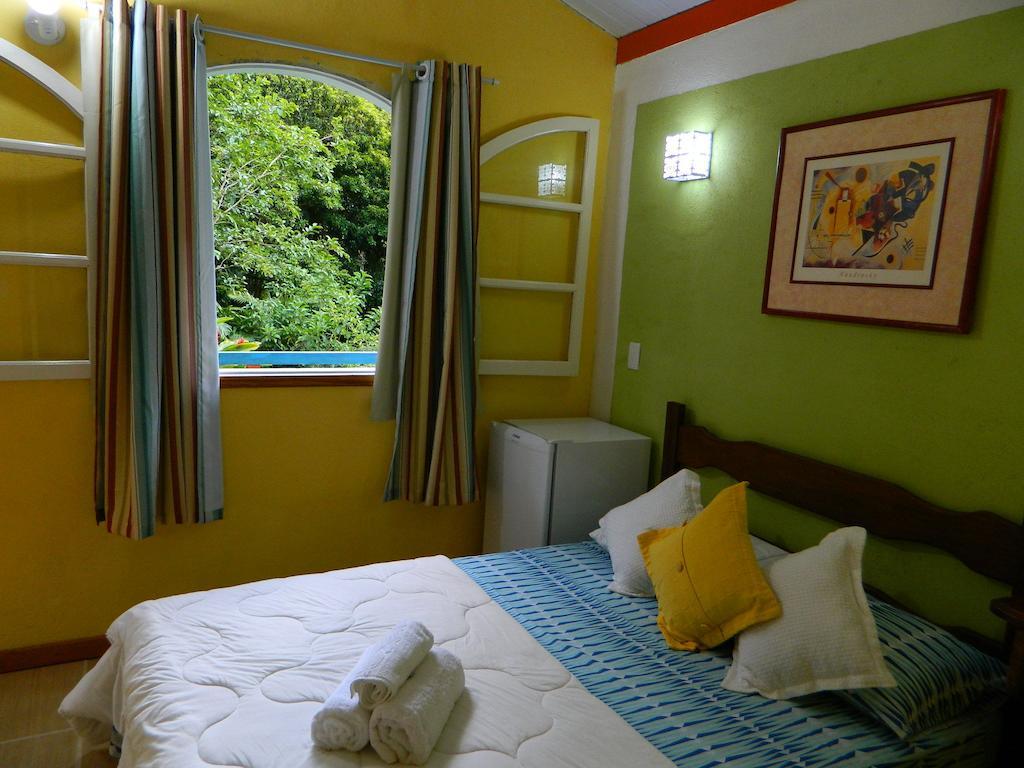 Bicho Do Mato Suites Guapimirim Phòng bức ảnh