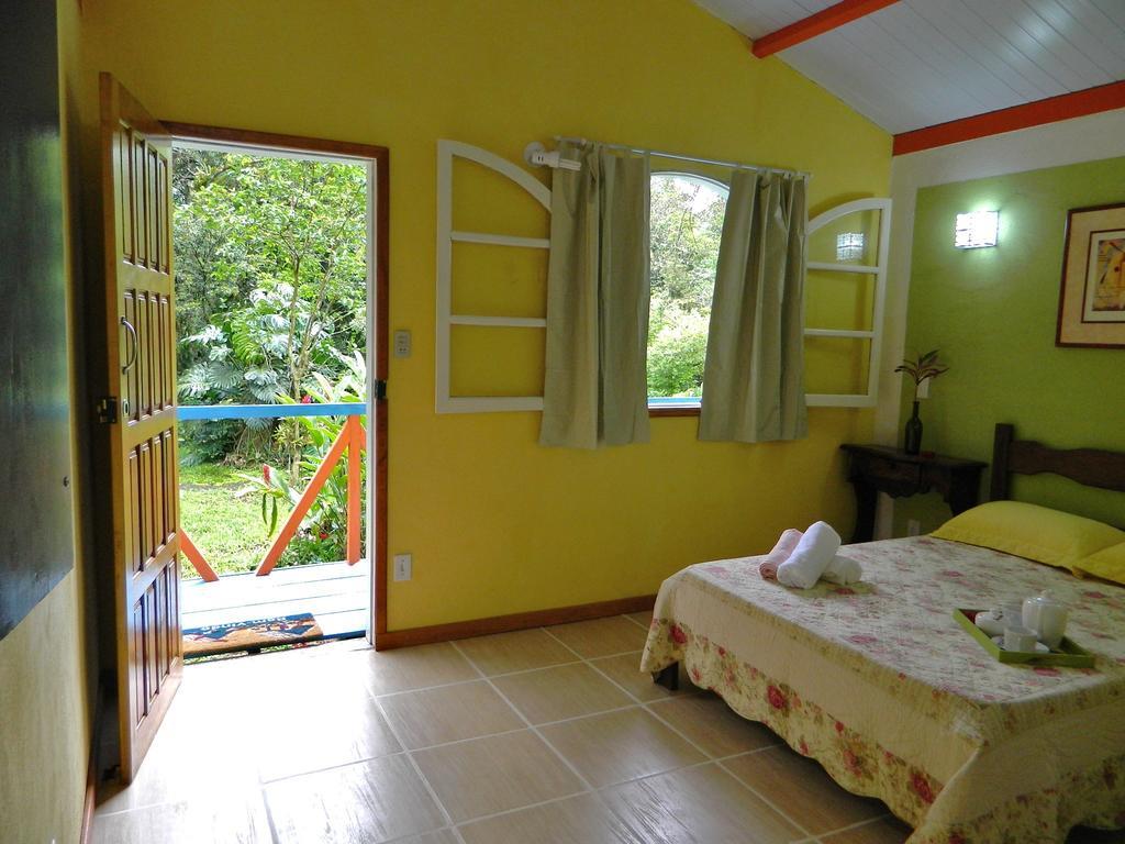 Bicho Do Mato Suites Guapimirim Phòng bức ảnh